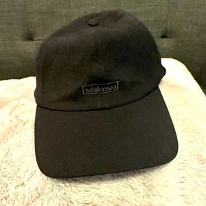Lululemon soft hat